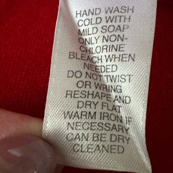 JONES New York Vintage 90s Red Cashmere Sweater Preppy Elevated Classic Medium - Picture 13 of 14